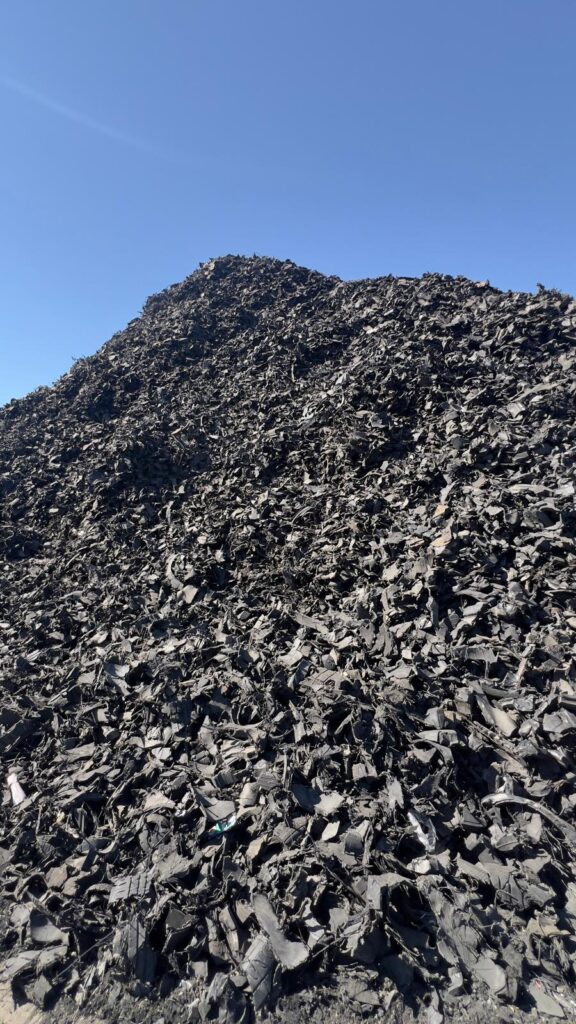 Rubber chips 100 mm shredded tyre pyrolysis feedstock exportación
