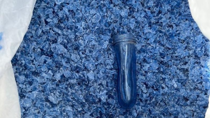 PET Preforma triturado