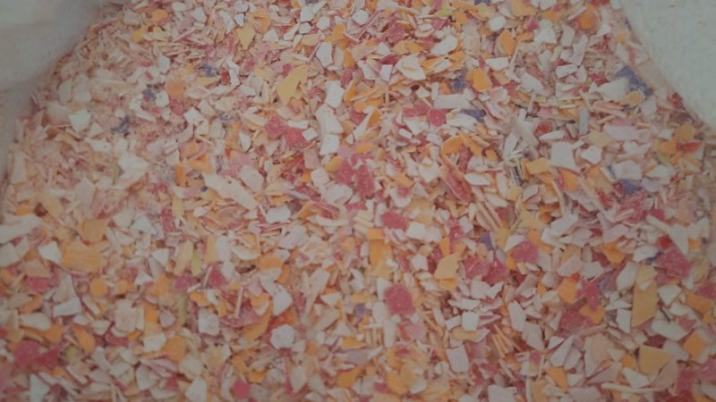 PS reciclado molido multicolor (poliestireno triturado) para compra y venta